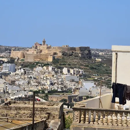 Bed & Breakfast San Pawl Farmhouse- Kortoll 3*