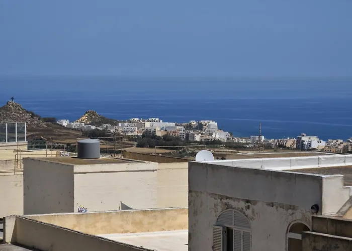 San Pawl Farmhouse- Kortoll Bed and breakfast