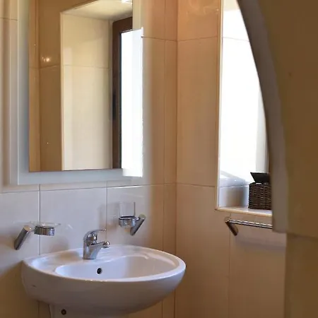 San Pawl Farmhouse- Kortoll 3* Шаара