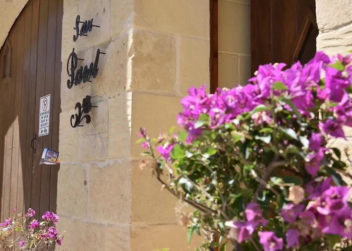 ベッド・アンド・ブレックファスト San Pawl Farmhouse- Kortoll