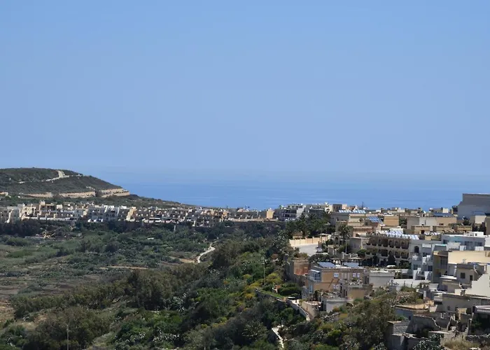 San Pawl Farmhouse- Kortoll ベッド・アンド・ブレックファスト 3*